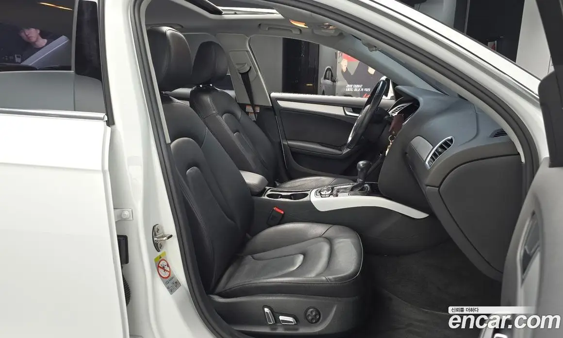 Audi A4 2015 2.0 автомат (гидро), фото 11