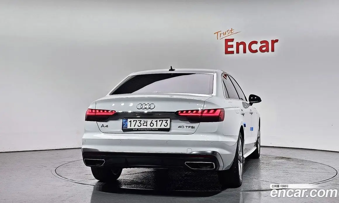 Audi A4 2021 2.0 автомат (гидро), фото 4 Audi A4 2021 2.0 автомат (гидро), фото 4