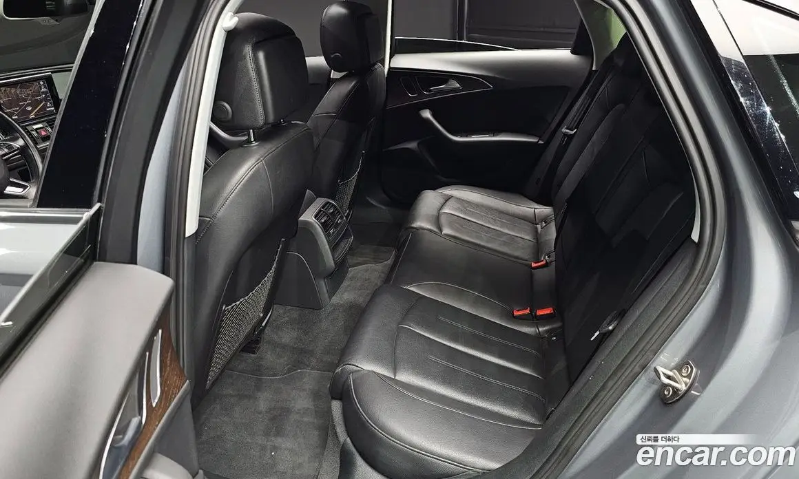 Audi A6 2016 2.0 автомат (гидро), фото 12