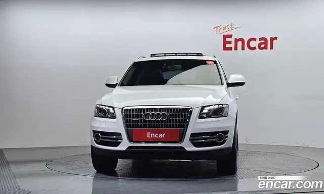 Audi Q5 2011 2.0 автомат (гидро), миниатюра 3