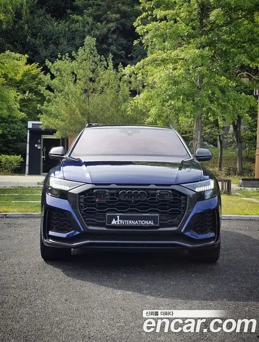 Audi RSQ8 2021 4.0 автомат (гидро), фото 2