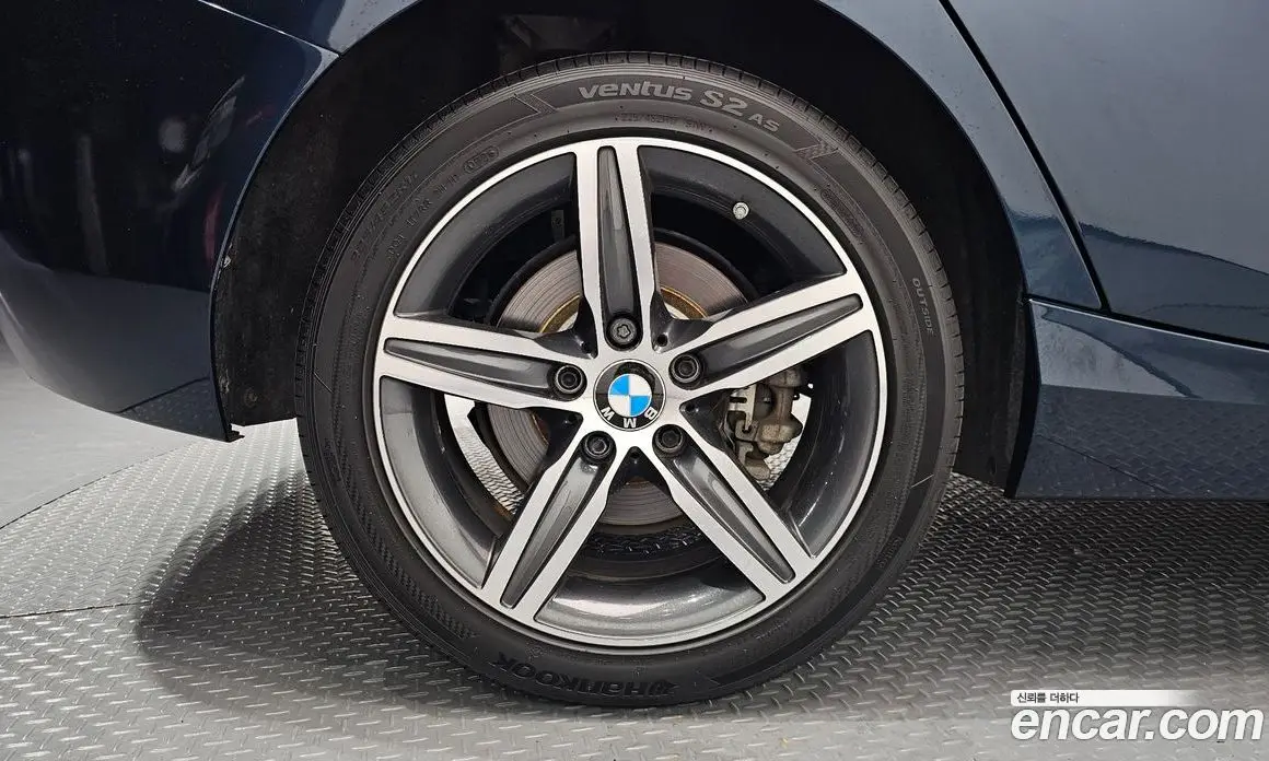 BMW 1 серия 2016 2.0 автомат (гидро), фото 5