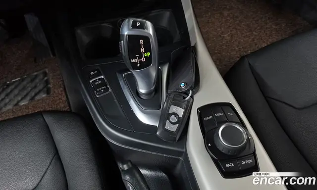 BMW 1 серия 2016 2.0 автомат (гидро), миниатюра 9