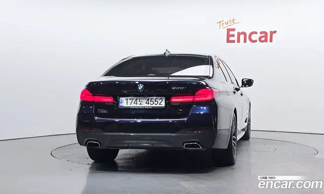 BMW 5 серия 2022 2.0 автомат (гидро), миниатюра 4 BMW 5 серия 2022 2.0 автомат (гидро), миниатюра 4
