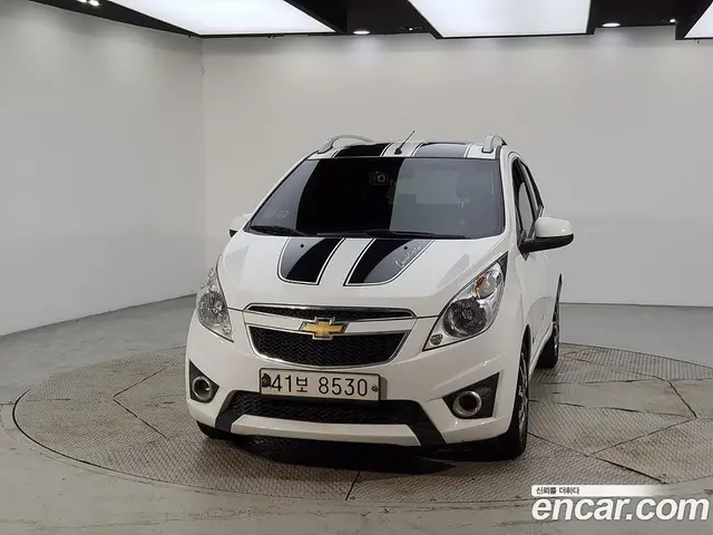 Chevrolet Spark 2011 1.0 автомат (гидро), миниатюра 2