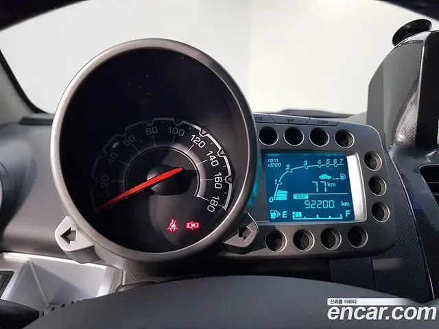 Chevrolet Spark 2011 1.0 автомат (гидро), миниатюра 6