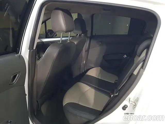 Chevrolet Spark 2011 1.0 автомат (гидро), миниатюра 8
