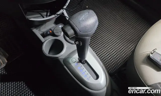 Chevrolet Spark 2012 1.0 автомат (гидро), миниатюра 9