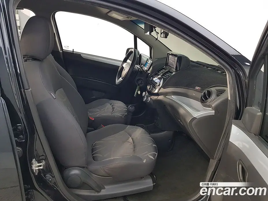 Chevrolet Spark 2013 1.0 автомат (гидро), фото 15 Chevrolet Spark 2013 1.0 автомат (гидро), фото 15