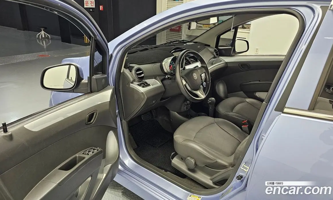 Chevrolet Spark 2014 1.0 автомат (гидро), фото 10