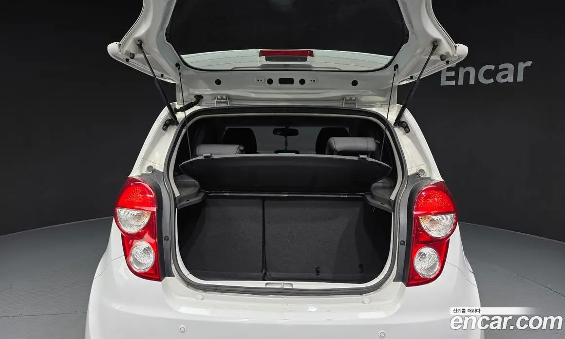 Chevrolet Spark 2015 1.0 автомат (гидро), фото 20 Chevrolet Spark 2015 1.0 автомат (гидро), фото 20
