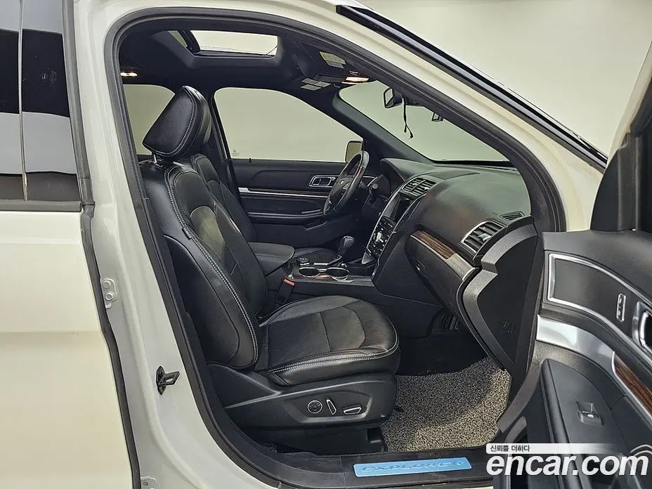 Ford Explorer 2018 2.3 автомат (гидро), фото 11
