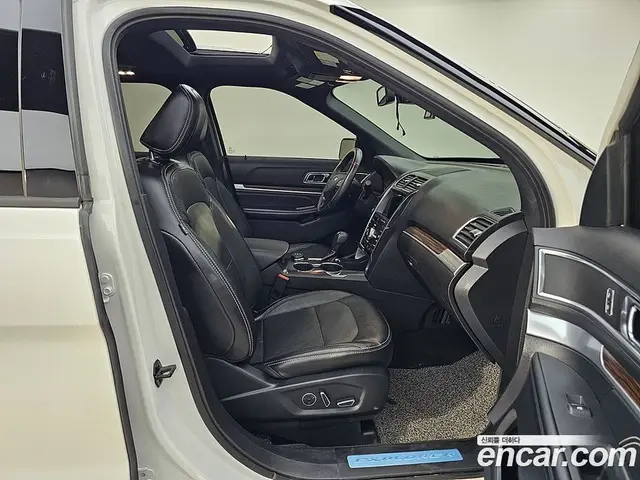 Ford Explorer 2018 2.3 автомат (гидро), миниатюра 11