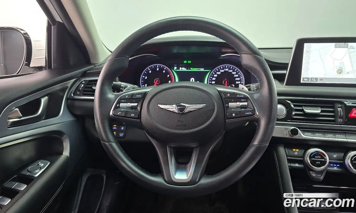 Genesis G70 2019 2.0 автомат (гидро), фото 13 Genesis G70 2019 2.0 автомат (гидро), фото 13
