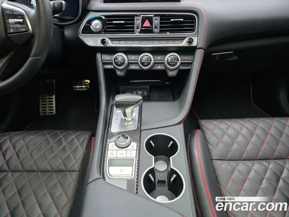 Genesis G70 2020 3.3 автомат (гидро), фото 16