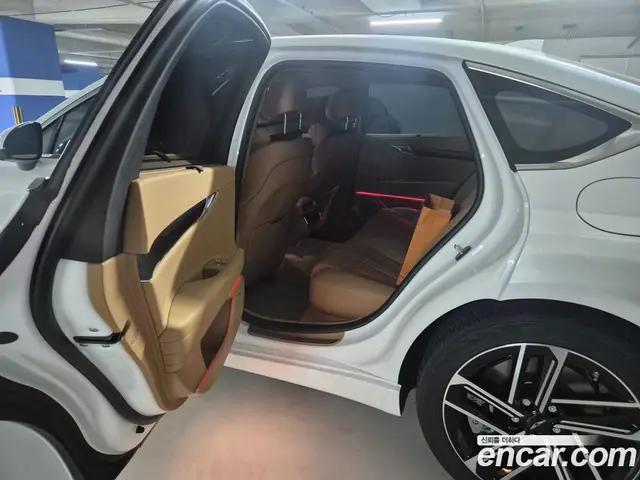 Genesis G80 2026 2.5 автомат (гидро), миниатюра 12