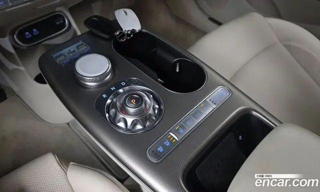 Genesis GV60 2022 0.1 автомат (гидро), миниатюра 9 Genesis GV60 2022 0.1 автомат (гидро), миниатюра 9