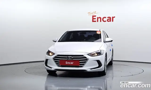 Hyundai Avante 2017 1.6 автомат (гидро), миниатюра 3 Hyundai Avante 2017 1.6 автомат (гидро), миниатюра 3