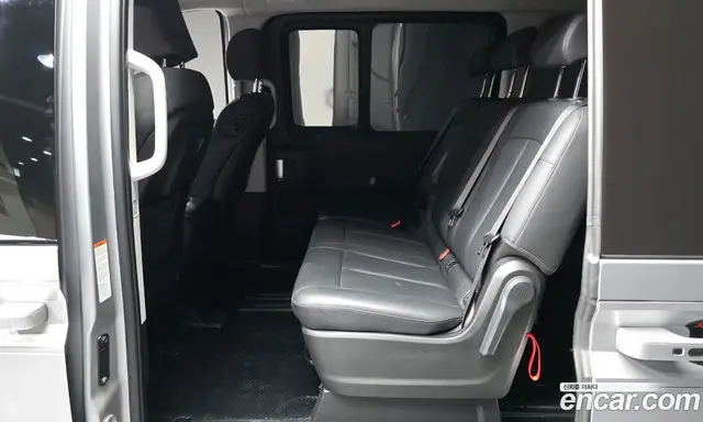 Hyundai Staria 2023 3.5 автомат (гидро), миниатюра 11 Hyundai Staria 2023 3.5 автомат (гидро), миниатюра 11
