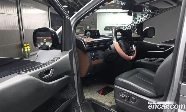 Hyundai Staria 2023 3.5 автомат (гидро), миниатюра 10 Hyundai Staria 2023 3.5 автомат (гидро), миниатюра 10