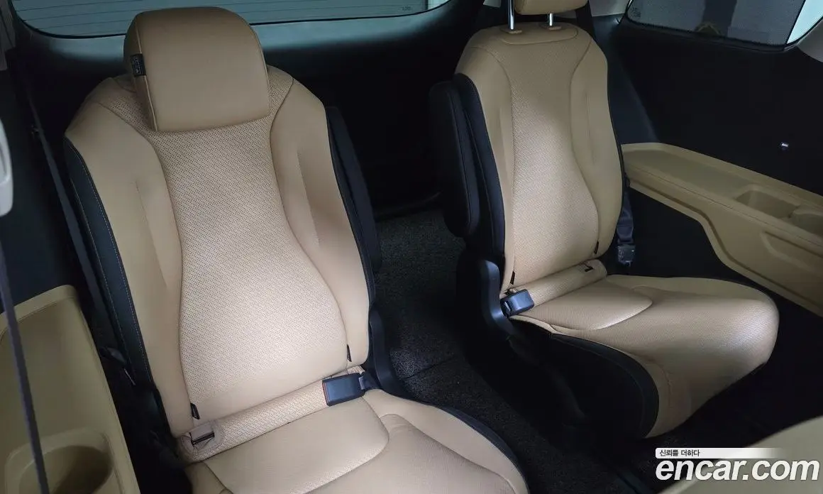 Kia Carnival 2022 3.5 автомат (гидро), фото 12 Kia Carnival 2022 3.5 автомат (гидро), фото 12