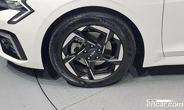 Kia K5 (Optima) 2024 2.0 автомат (гидро), миниатюра 5 Kia K5 (Optima) 2024 2.0 автомат (гидро), миниатюра 5