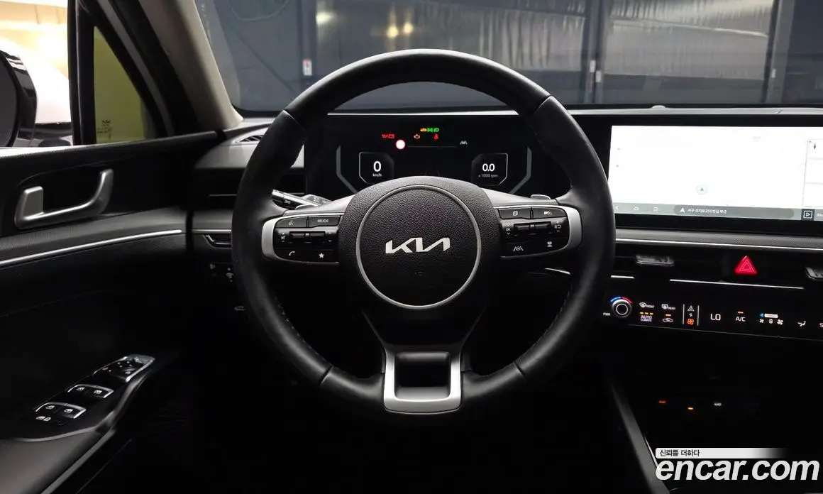 Kia K5 (Optima) 2025 2.0 автомат (гидро), фото 13 Kia K5 (Optima) 2025 2.0 автомат (гидро), фото 13