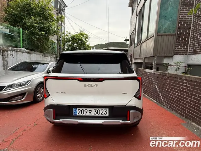 Kia Seltos 2026 1.6 автомат (гидро), миниатюра 4