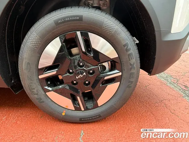 Kia Seltos 2026 1.6 автомат (гидро), миниатюра 5