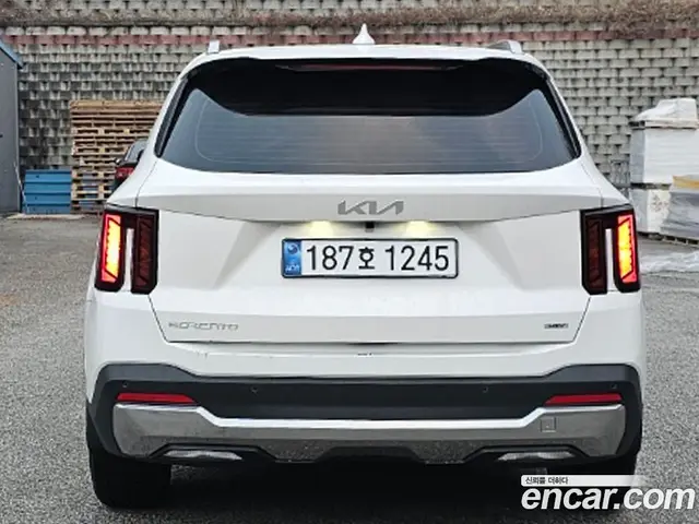 Kia Sorento 2025 1.6 автомат (гидро), миниатюра 3 Kia Sorento 2025 1.6 автомат (гидро), миниатюра 3