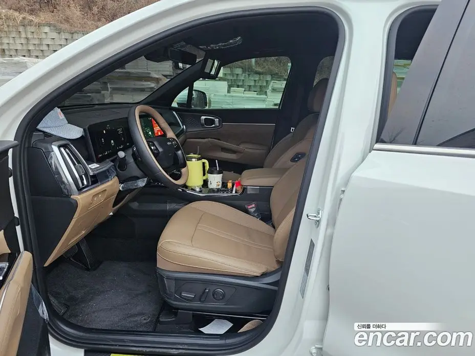 Kia Sorento 2025 1.6 автомат (гидро), фото 7 Kia Sorento 2025 1.6 автомат (гидро), фото 7