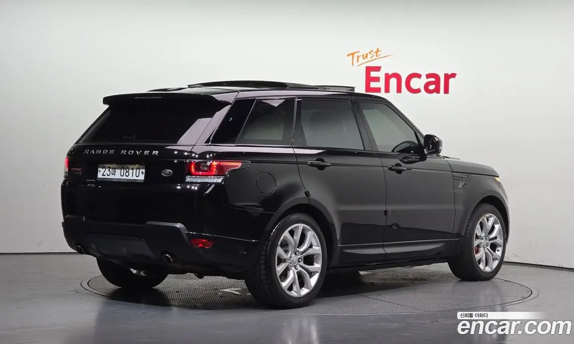 Land Rover Range Rover Sport 2016 3.0 автомат (гидро), фото 2 Land Rover Range Rover Sport 2016 3.0 автомат (гидро), фото 2