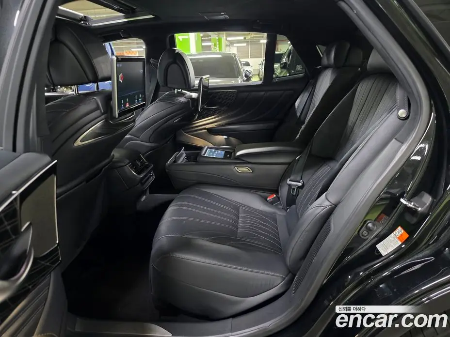 Lexus LS 2021 3.5 автомат (гидро), фото 15 Lexus LS 2021 3.5 автомат (гидро), фото 15