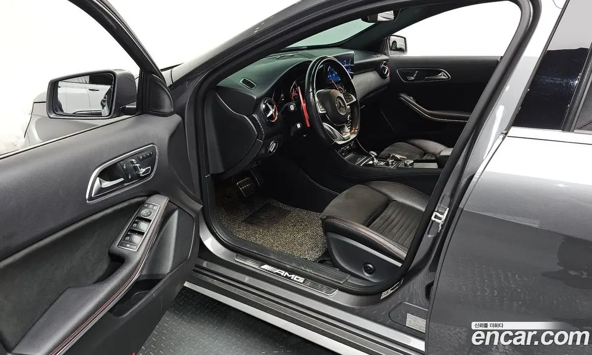 Mercedes-Benz A-Class 2018 2.0 автомат (гидро), фото 10