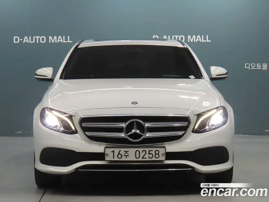 Mercedes-Benz E-Class 2016 2.0 автомат (гидро), фото 3