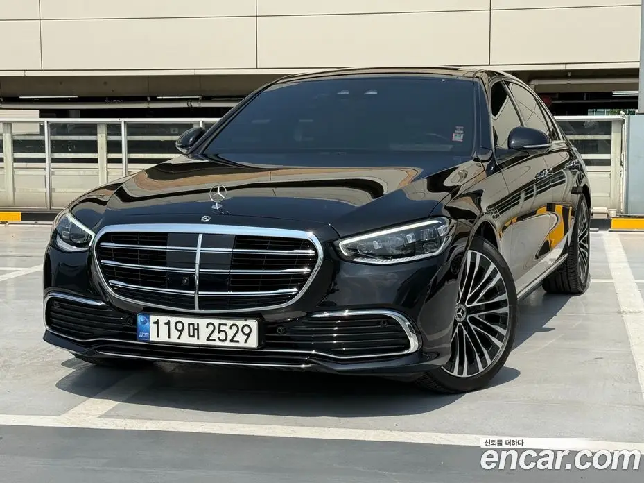 Mercedes-Benz S-Class 2022 3.0 автомат (гидро), фото 1 Mercedes-Benz S-Class 2022 3.0 автомат (гидро), фото 1