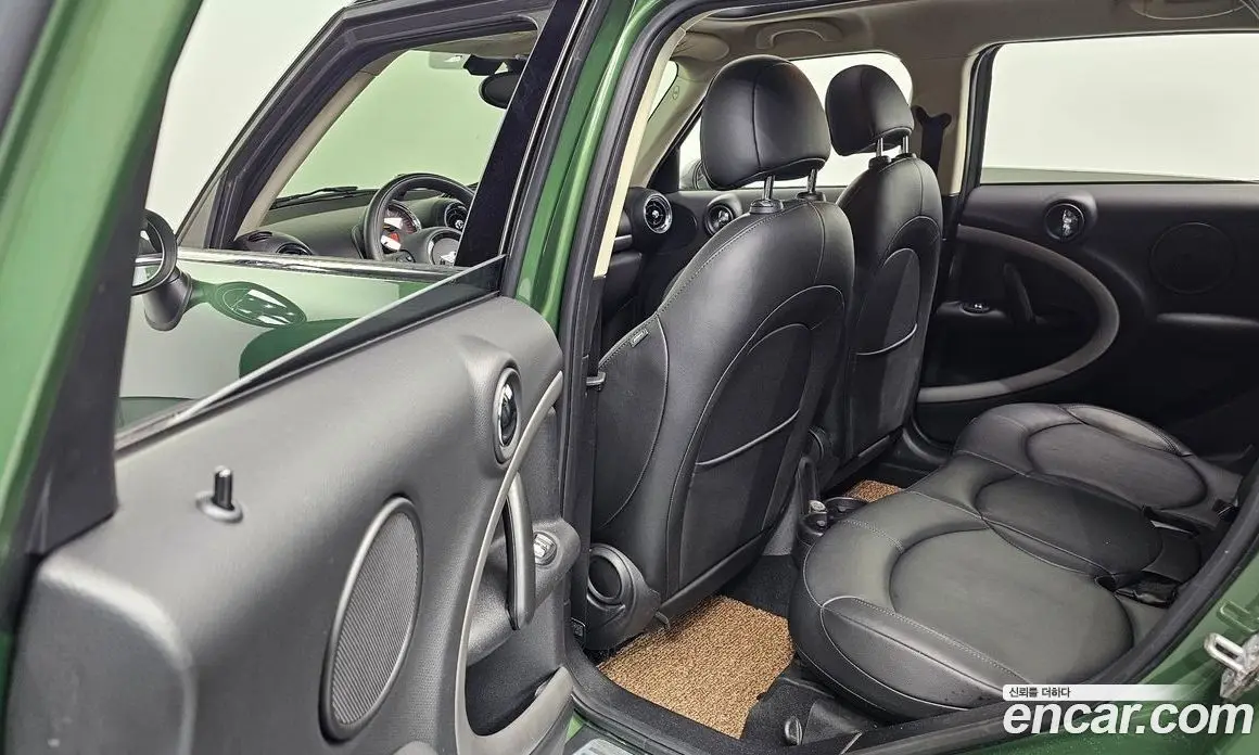 Mini Countryman 2016 2.0 автомат (гидро), фото 11 Mini Countryman 2016 2.0 автомат (гидро), фото 11