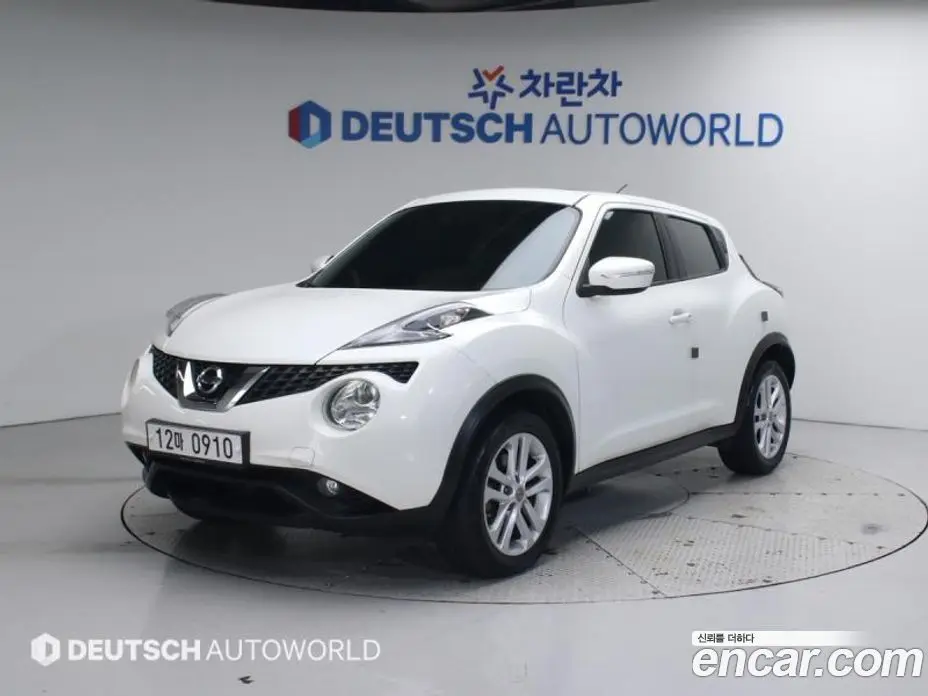Nissan Juke 2015 1.6 автомат (гидро), фото 1