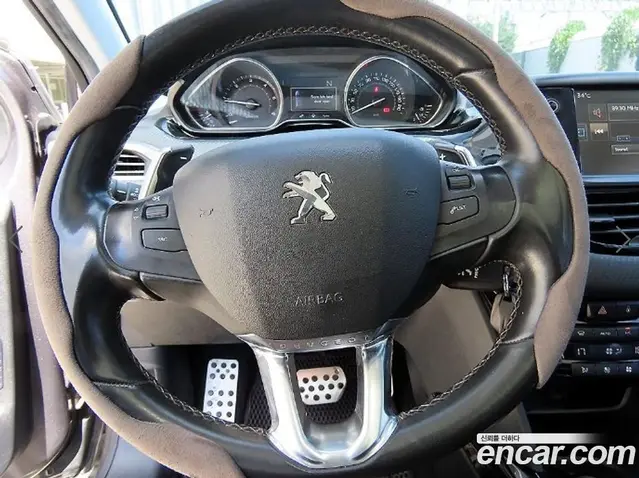 Peugeot 2008 2015 1.6 автомат (гидро), миниатюра 8 Peugeot 2008 2015 1.6 автомат (гидро), миниатюра 8