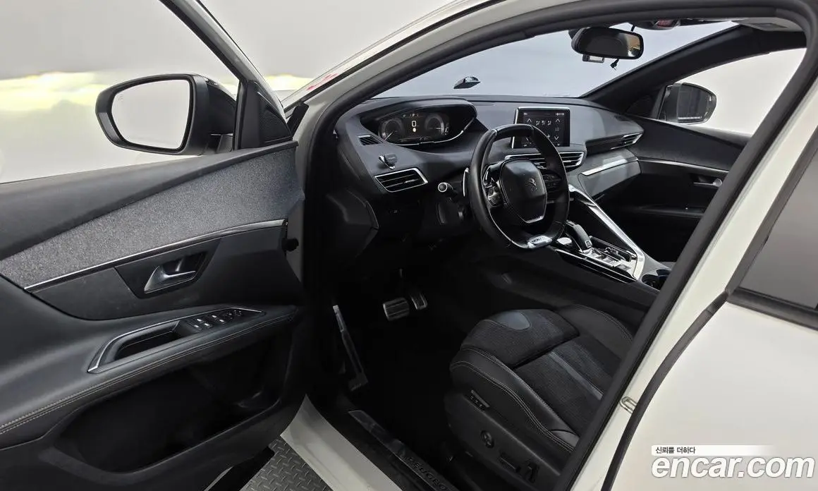 Peugeot 3008 2019 1.5 автомат (гидро), фото 10 Peugeot 3008 2019 1.5 автомат (гидро), фото 10