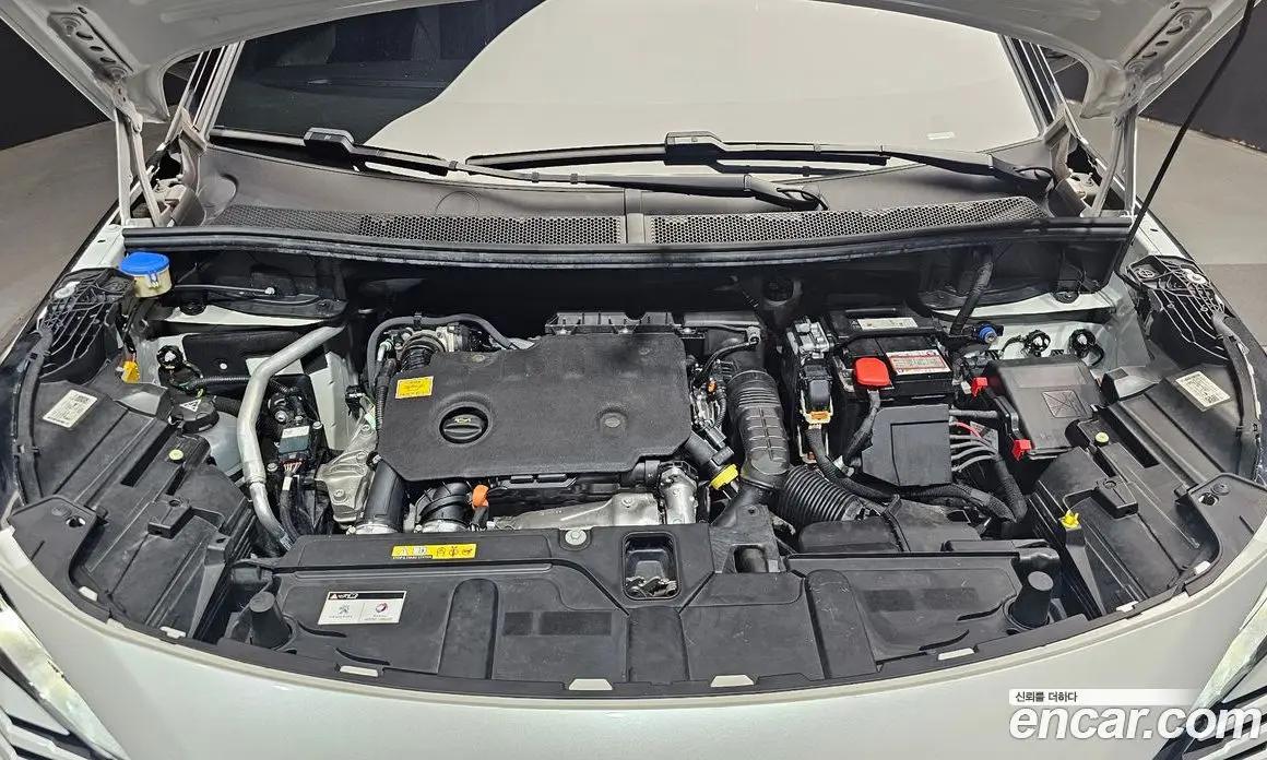 Peugeot 3008 2021 1.5 автомат (гидро), фото 6