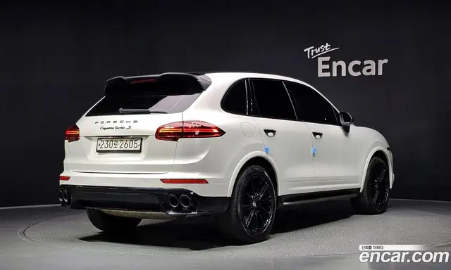 Porsche Cayenne 2014 3.0 автомат (гидро), миниатюра 2 Porsche Cayenne 2014 3.0 автомат (гидро), миниатюра 2