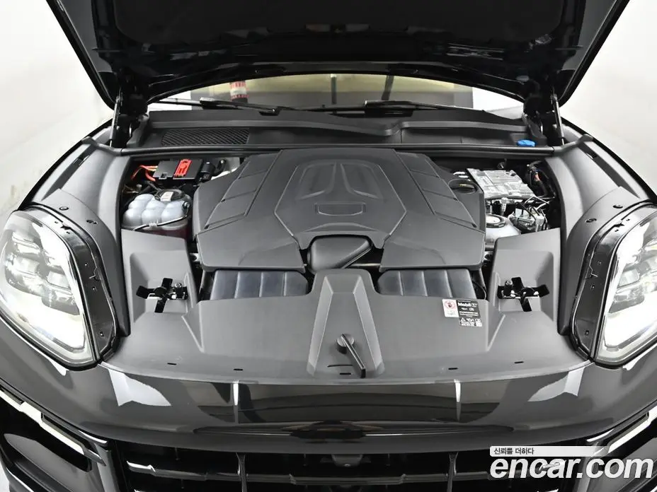 Porsche Cayenne 2025 3.0 автомат (гидро), фото 6