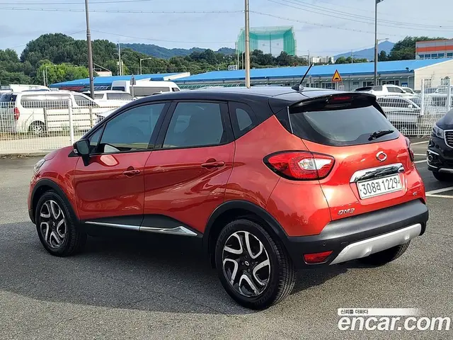 Renault (Samsung) QM3 2015 1.5 автомат (гидро), миниатюра 5 Renault (Samsung) QM3 2015 1.5 автомат (гидро), миниатюра 5