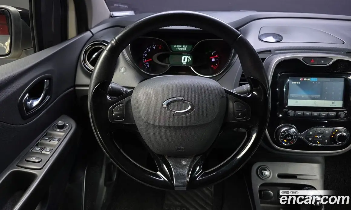 Renault (Samsung) QM3 2016 1.5 автомат (гидро), фото 14 Renault (Samsung) QM3 2016 1.5 автомат (гидро), фото 14