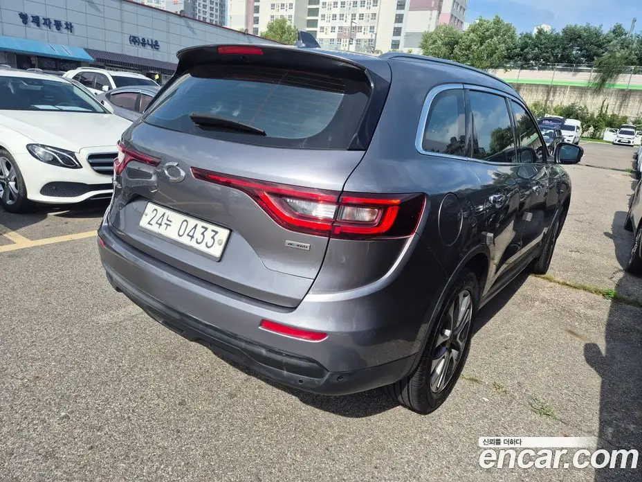 Renault (Samsung) QM6 2016 2.0 автомат (гидро), фото 5 Renault (Samsung) QM6 2016 2.0 автомат (гидро), фото 5