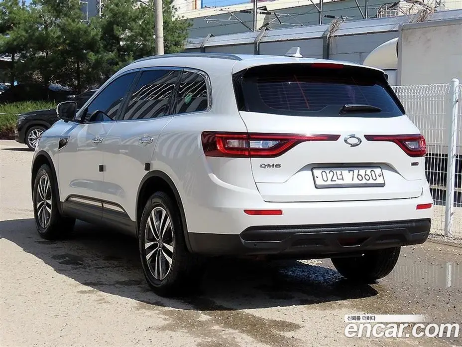 Renault (Samsung) QM6 2017 2.0 автомат (гидро), фото 3 Renault (Samsung) QM6 2017 2.0 автомат (гидро), фото 3