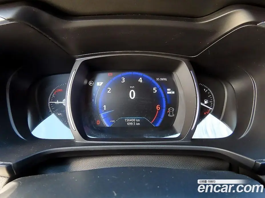 Renault (Samsung) QM6 2017 2.0 автомат (гидро), фото 9 Renault (Samsung) QM6 2017 2.0 автомат (гидро), фото 9
