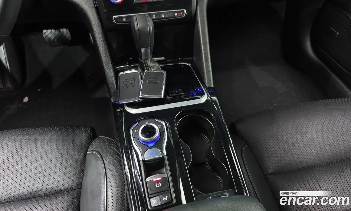 Renault (Samsung) SM6 2016 2.0 автомат (гидро), фото 9 Renault (Samsung) SM6 2016 2.0 автомат (гидро), фото 9