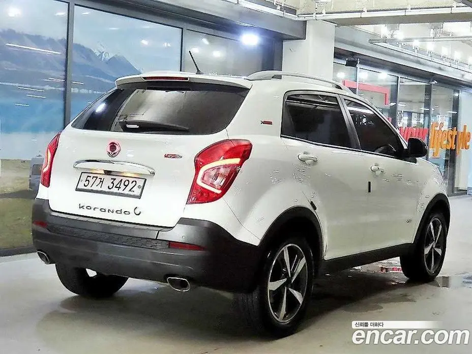 SsangYong Korando 2017 2.2 автомат (гидро), фото 4 SsangYong Korando 2017 2.2 автомат (гидро), фото 4